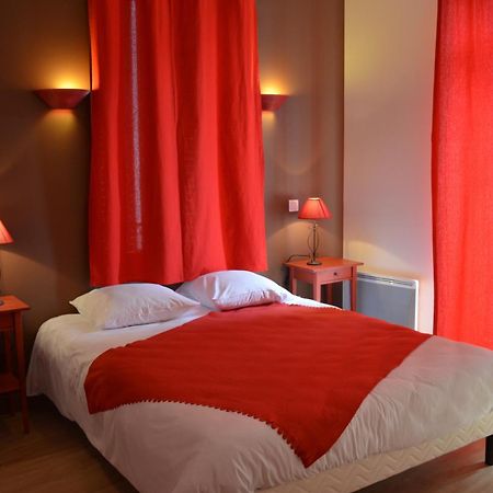 Le Geneve Hotell La Bourboule Rum bild